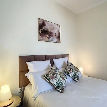 Apartment Sea & Mountain By Atlantic