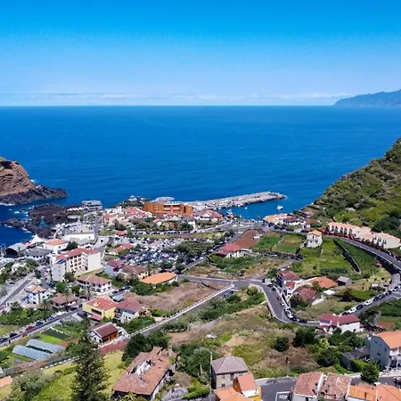 Sea & Mountain By Atlantic Apartment *