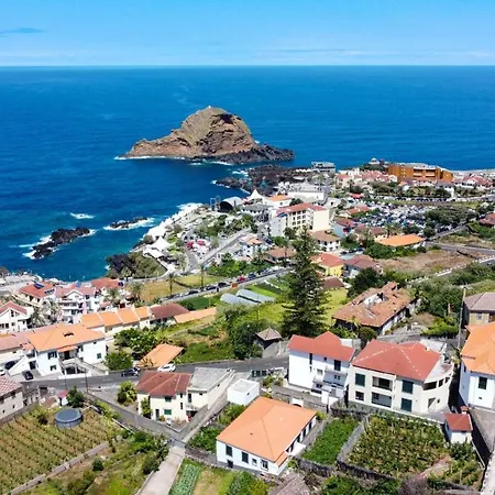 Sea & Mountain By Atlantic Apartment *