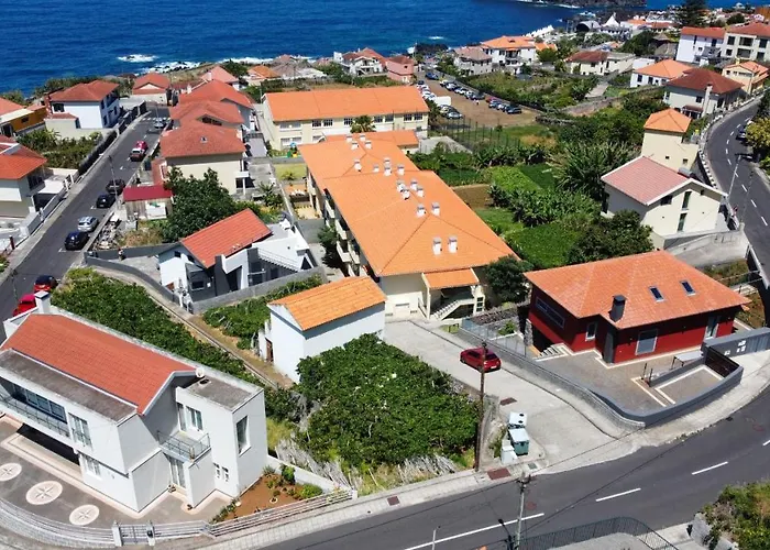 Sea & Mountain By Atlantic Porto Moniz